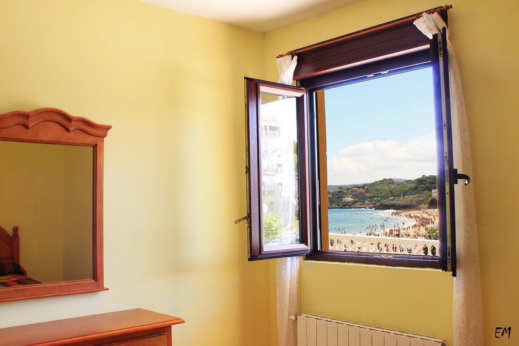 Pension Vega De Pas Comillas Εξωτερικό φωτογραφία