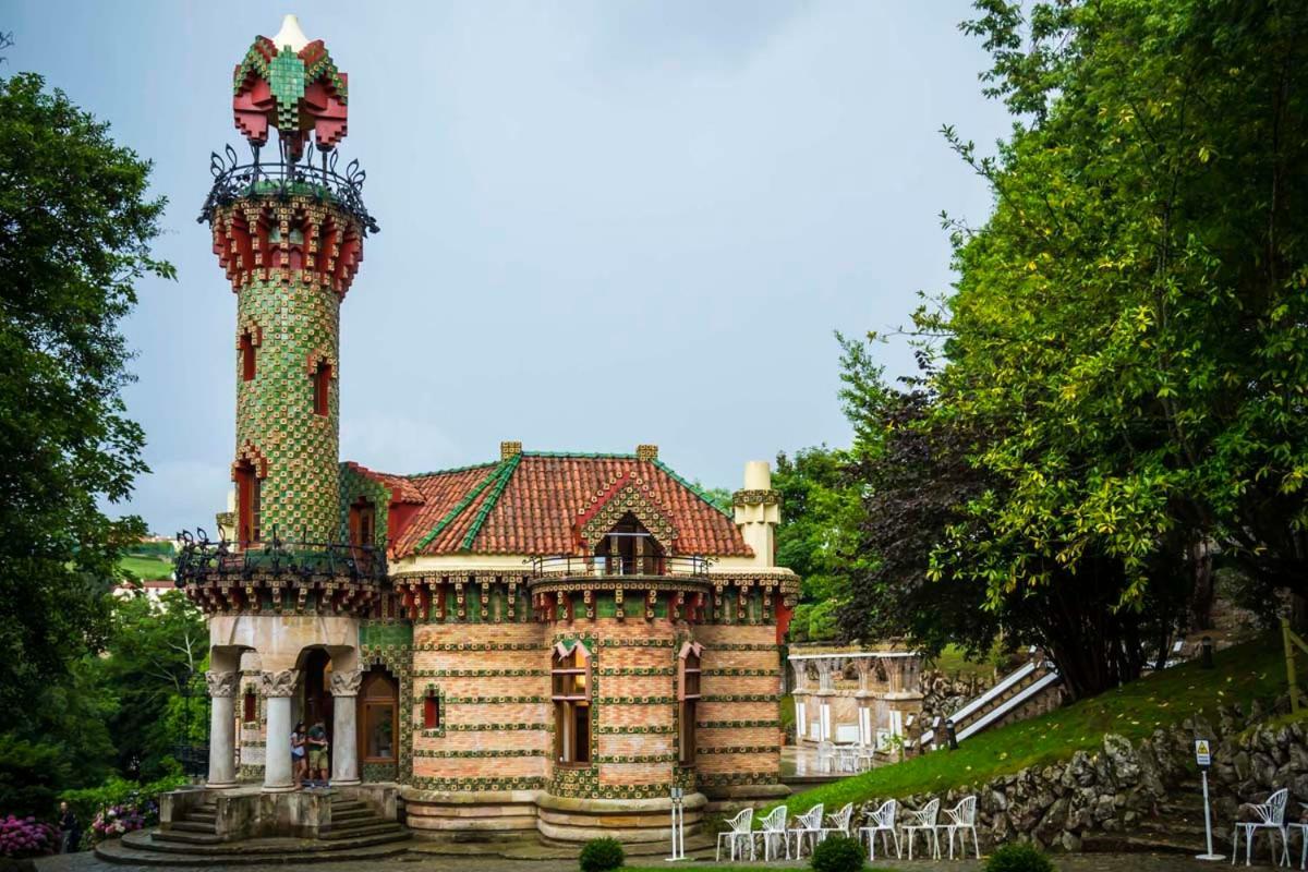 Pension Vega De Pas Comillas Εξωτερικό φωτογραφία